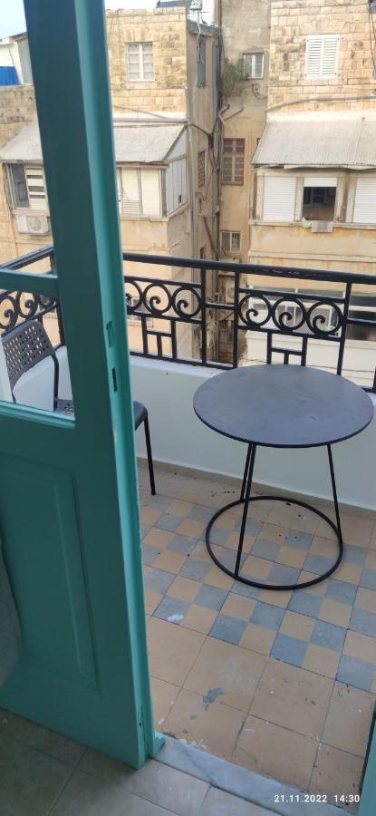Guesthouse Comfy - Separate Rooms In The Apartment For A Relaxing Holiday Haifa Exteriér fotografie