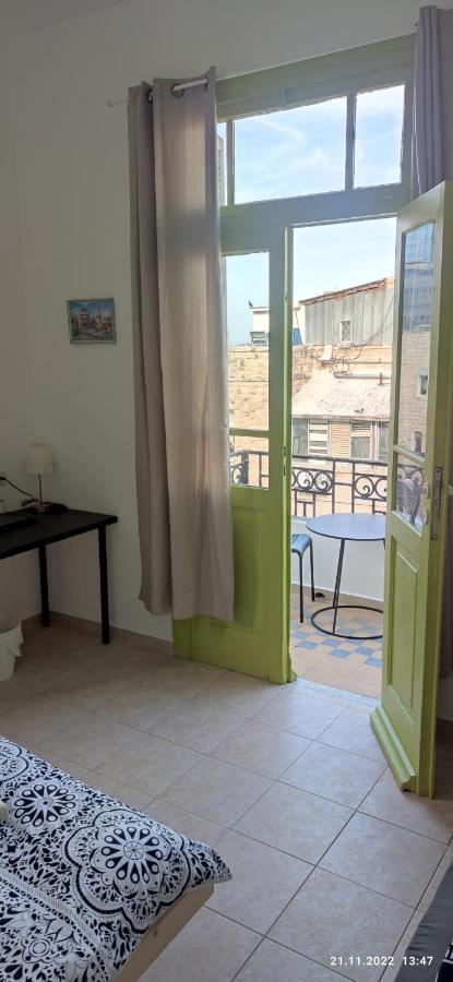 Guesthouse Comfy - Separate Rooms In The Apartment For A Relaxing Holiday Haifa Exteriér fotografie